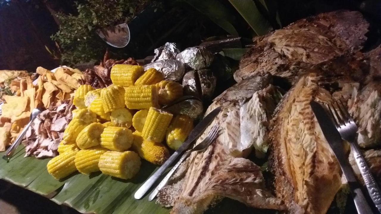 فندق Wooden Hut Koh Kood Ko Kut المظهر الخارجي الصورة